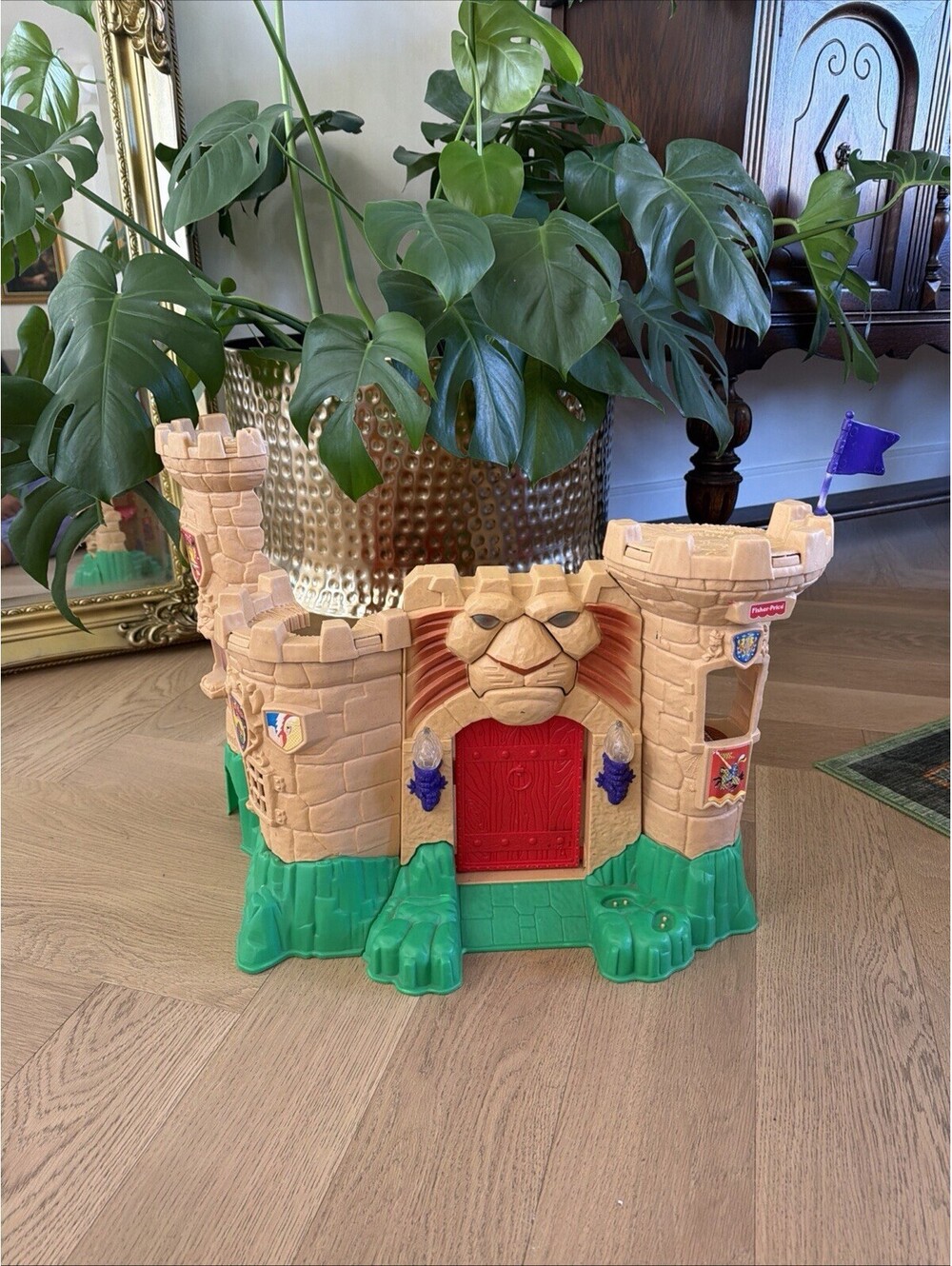 Mattel 1998 Great Adventures Lion Magic Castle 77198 Vintage Fisher Price
